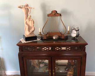 PART OF THE 3 PIECE MATCHING SET