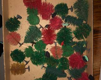 TRAIN BOARD TREES - OLD