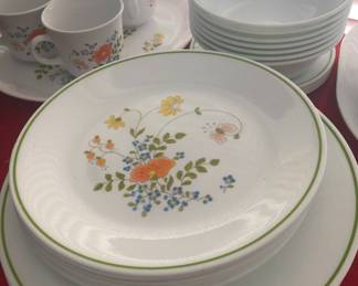 CORELLE