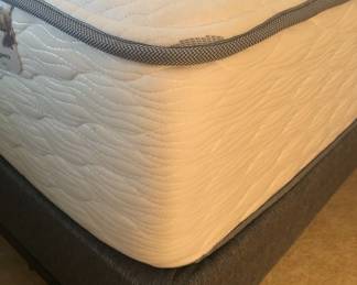 MATTRESS AND BASE