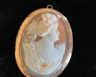 Antique Gold Cameo