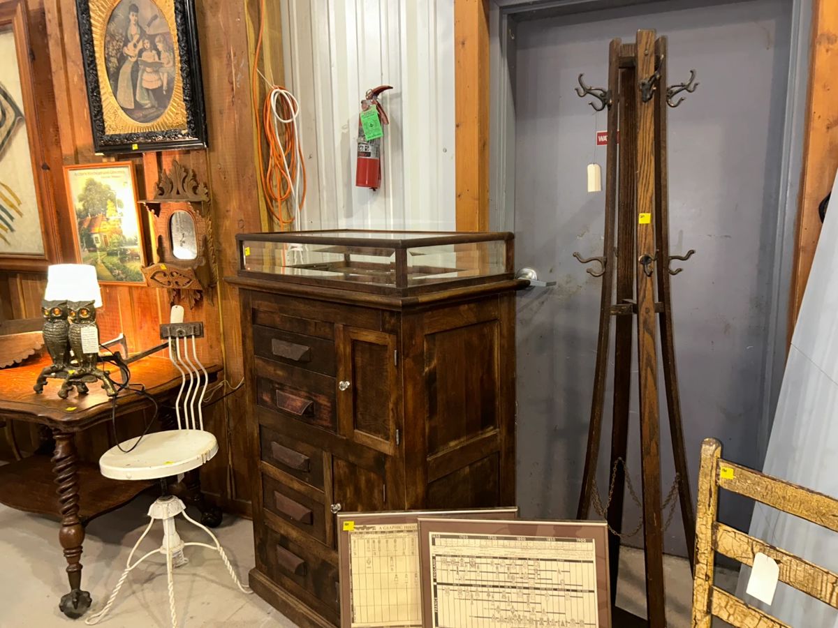 ESTATE AUCTION in Highlandville, MO starts on 1/20/2024