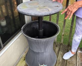 Wicker Table Umbrella Stand