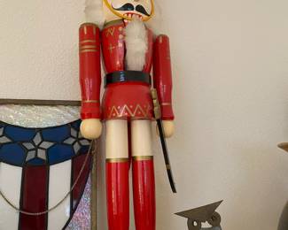 Red/Gold/White Wooden Soldier Nutcracker, Welded Metal Owl Decoration