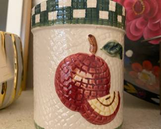 Textured Apple Themed Utensil Holder