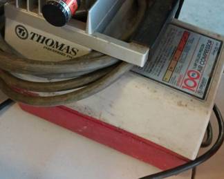 Thomas 100 PSI Air Compressor - 1015