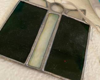 Green/Clear Stained Glass Present