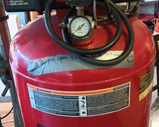 Craftsman 60 Gal Compressor 919.152812