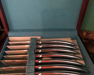 Set of 9 Salad Master 400 Stainless Steel Saladmaster Steak Knives in Box