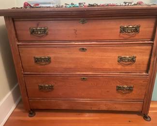 3 Drawer Oak Chest of Drawers