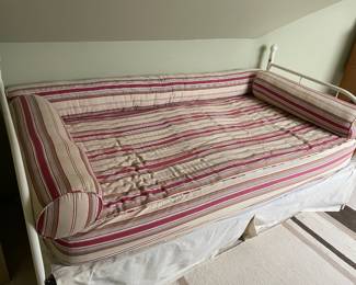 White Metal Framed Day Bed