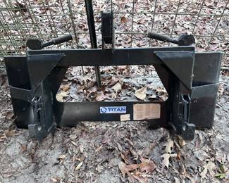 Titan Tractor Pallet