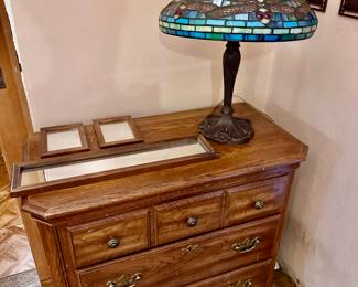 Dragon Fly Lamp and table