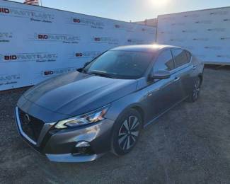 #400 • 2019 Nissan Altima
