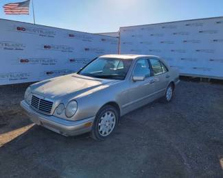 #458 • 1999 Mercedes-Benz E-Class
