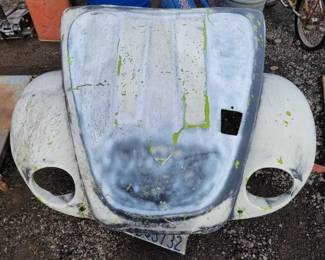 #80434 • Fiberglass Volkswagen Hood
