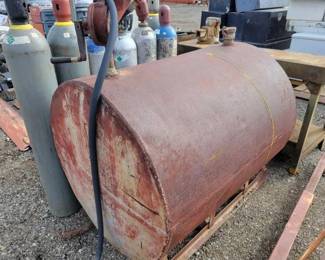 #80472 • Steel Tank with Transfer Pump
