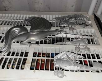 #15112 • 4 Metal Wall Art
