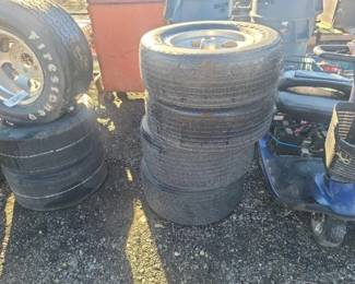 #80453 • 4 5-Lug Wheels with Tires
