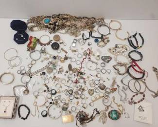 #1002 • Costume Jewlery
