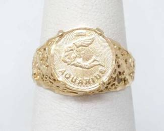 #754 • 14k Gold Ring, 3g
