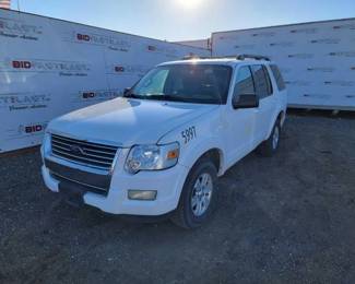 #374 • 2009 Ford Explorer
