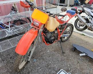 #184 • 1985 Honda XR600R
