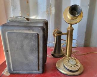 #15054 • Vintage Telephone
