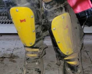 #15176 • Seals Boots
