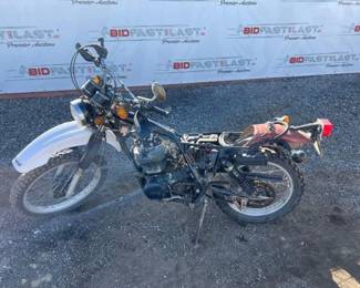 #182 • 1977 Yamaha Enduro
