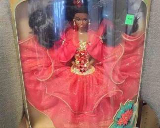 1993 Happy Holidays African American Barbie