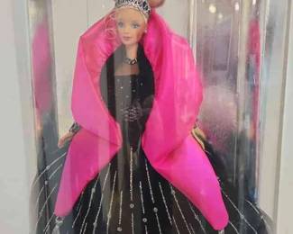 1998 Happy Holidays Barbie