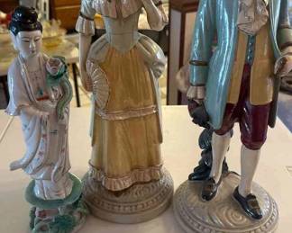 Mystery. Porcelain Doll Lot.