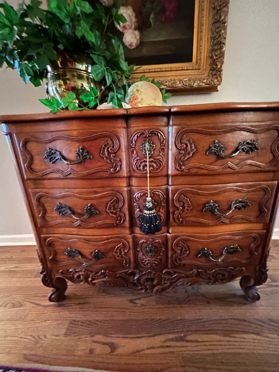 Fine antique chest. Purchased from Springers antiques. Beautiful condition