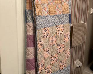 Handmade quilt -vintage
