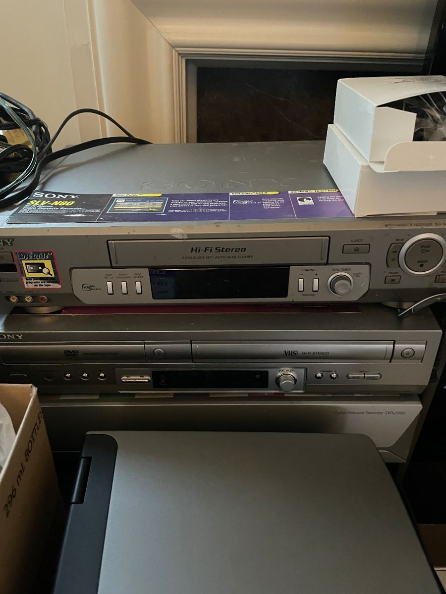 Fantastic Flat Rock Estate Sale starts on 1/18/2024