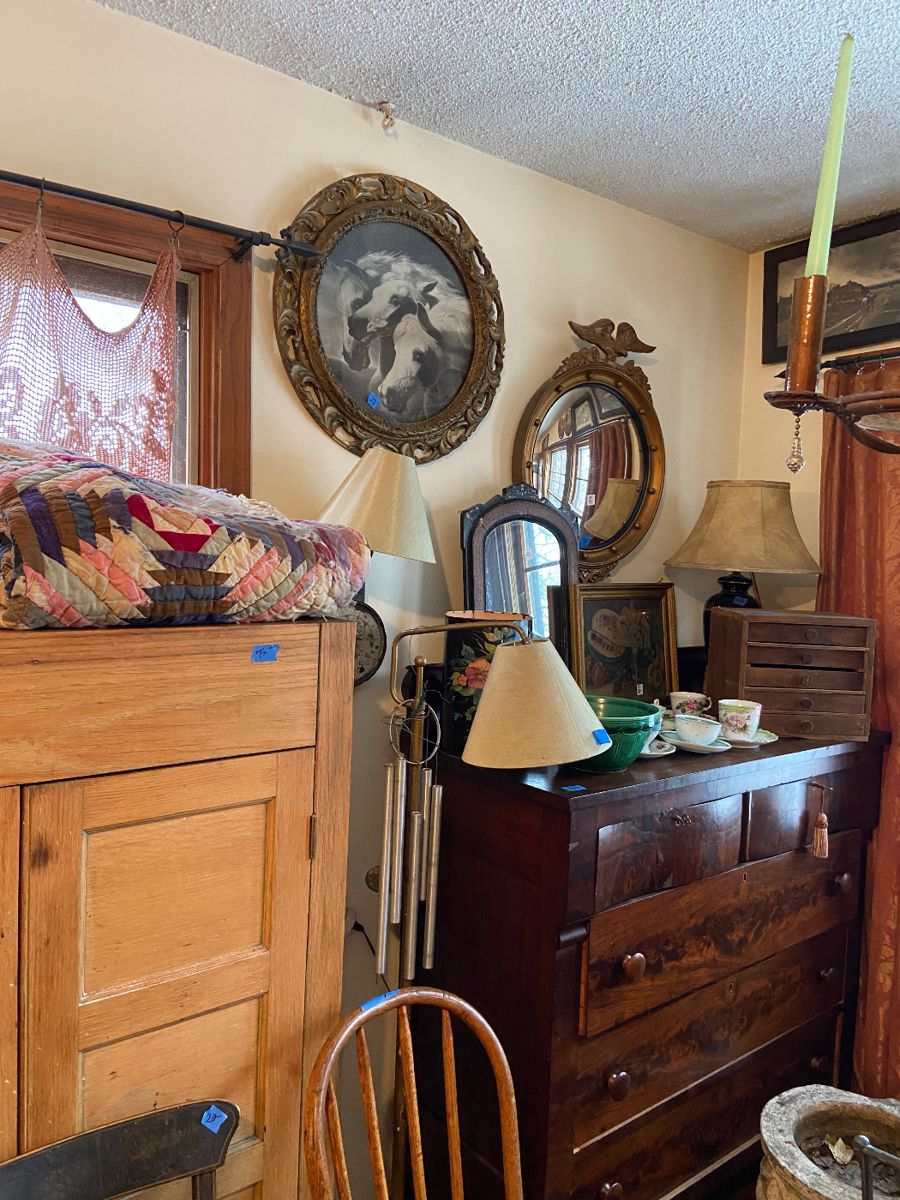 Northeast Minneapolis Estate Sale. Come and... starts on 1/27/2024