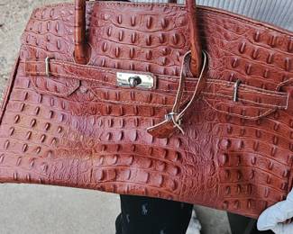 Alligator shoulder bag made in Italy 