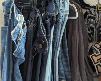 Levis Jeans