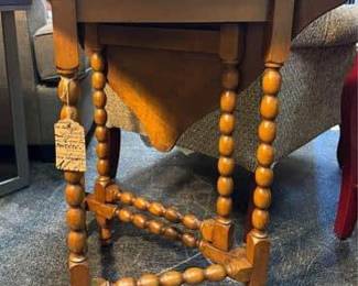  Antique Spanish Walnut Gateleg Dropleaf Accent Side Table