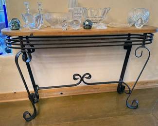 Metal and wood sideboard, crystal