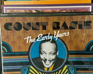 Vinyl records with an emphasis on Big Band