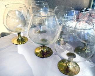 Gold-base color brandy sniffers