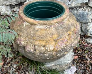 $38~ HEAVY GARDEN POT 