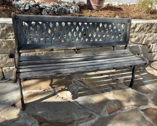 $85~ METAL AND WOOD GARDEN BENCH 