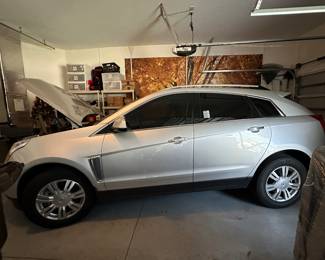 2015 Cadillac XTS only 68 k miles $13,500