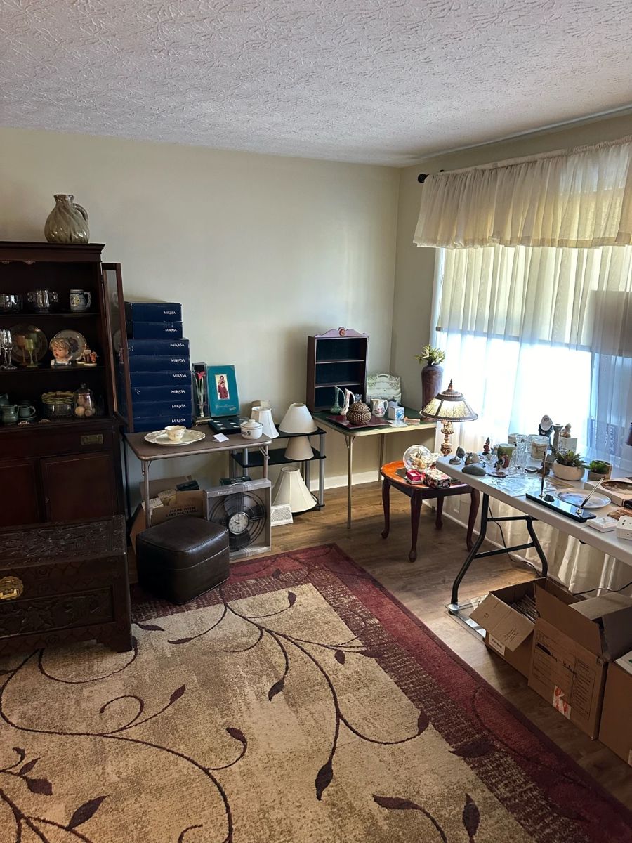 Estate Sale in Cuyahoga Falls starts on 1/19/2024