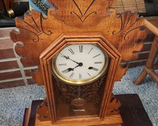 Ginger Bread Mantel Clock