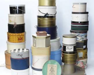 39: 31PC Assorted American Hatboxes