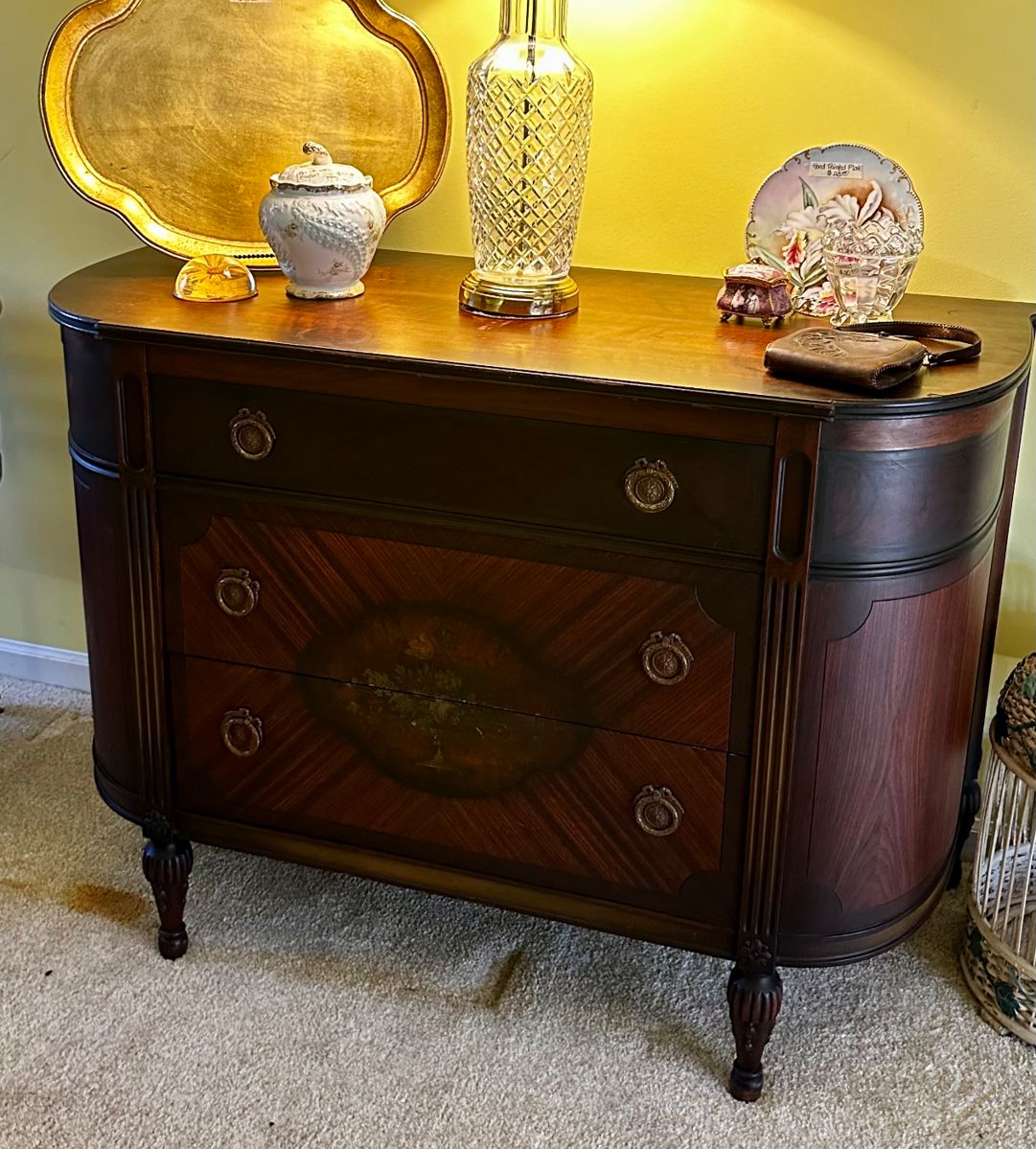 Estate Sales by Anne Reid in Anniston, AL starts on 1/17/2024